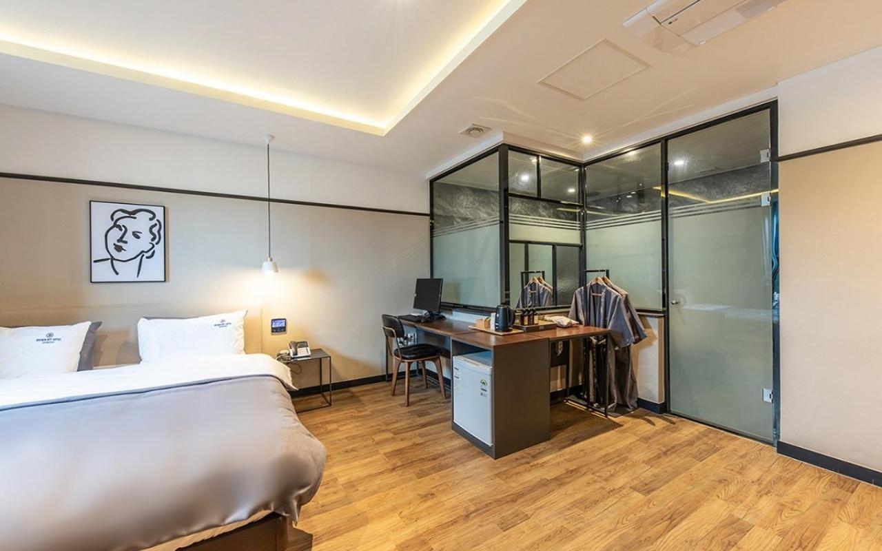 Brown Dot Hotel Jeonggwan Ciudad Metropolitana de Ciudad Metropolitana de Busan Exterior foto