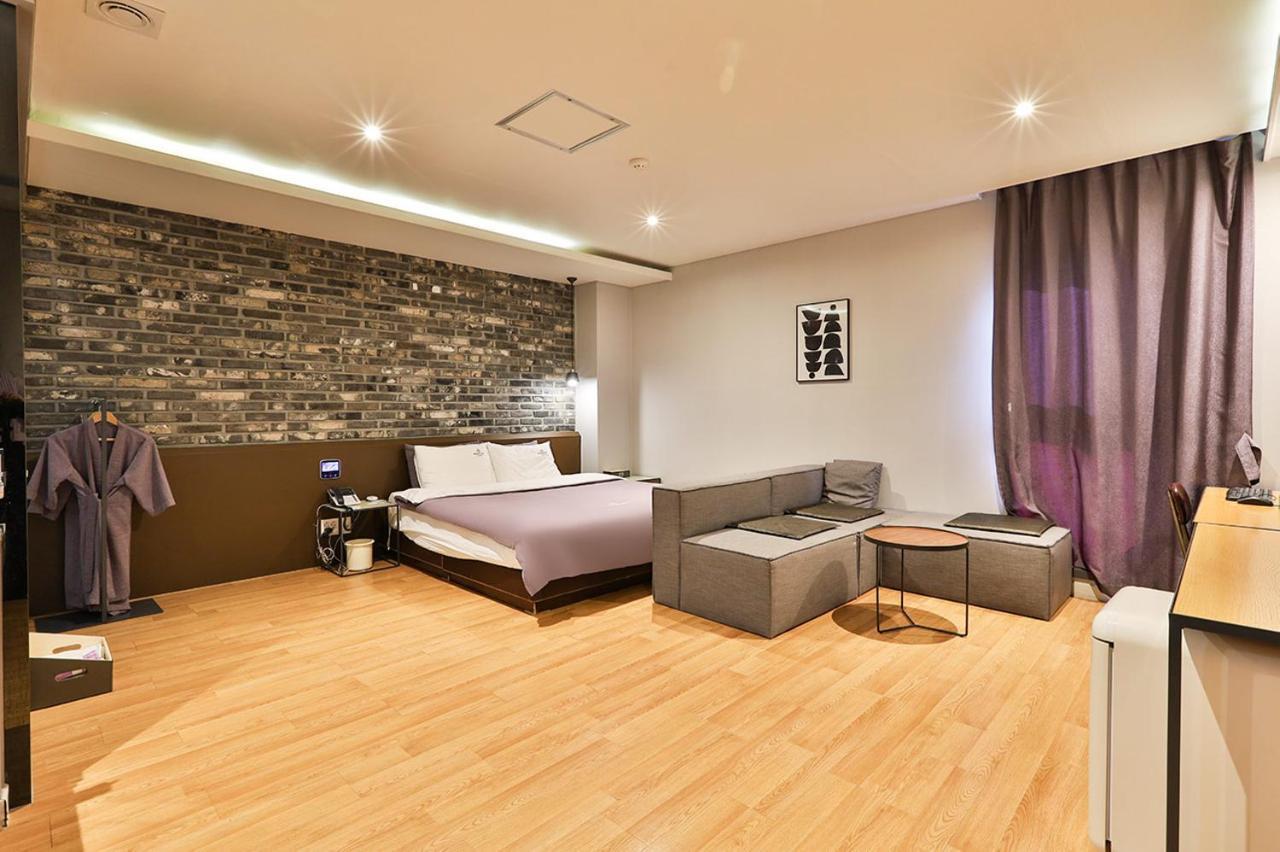 Brown Dot Hotel Jeonggwan Ciudad Metropolitana de Ciudad Metropolitana de Busan Exterior foto